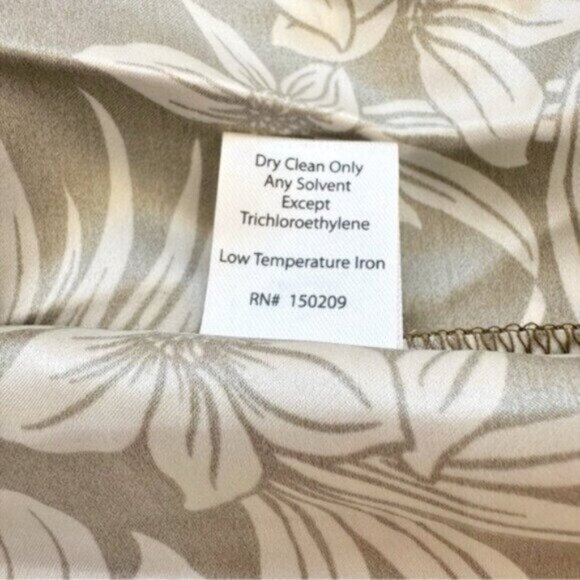 NWT La Ligne Pyper Green White Silk Smocked Meghan Markle Maxi Dress Size S - Picture 12 of 12